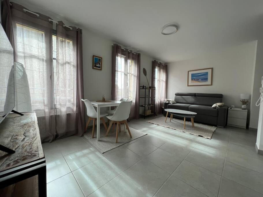 Le Bellifontain - Proche Centre Apartment Avon Екстериор снимка